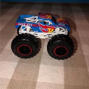 BRAND NEW Race Ace Hot Wheels Monster Truck